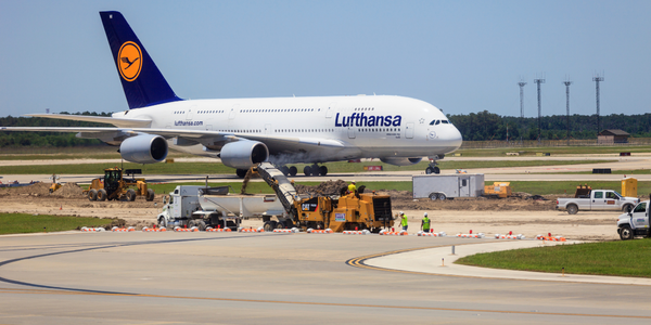 Lufthansa Innovates Aviation Demo With Augmented Reality - Wikitude Industrial IoT Case Study